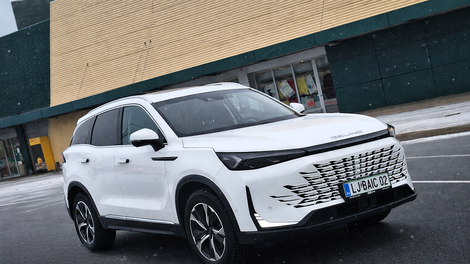 Test: BAIC X7S – Tisti, ki pošilja pozdrave iz prestolnice