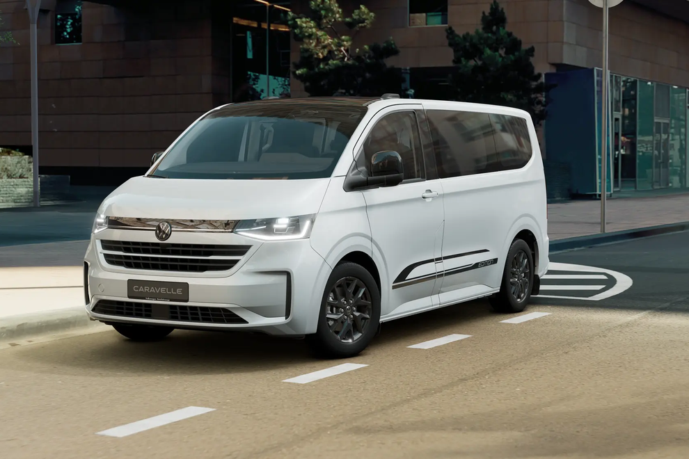 Zdaj je Volkswagnov dostavnik prilagojen tudi zahtevnejšim potnikom