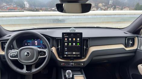 Največja doslej - pomembna posodobitev bo zajela kar 2,5 milijona avtomobilov, tudi tistih nekoliko starejših