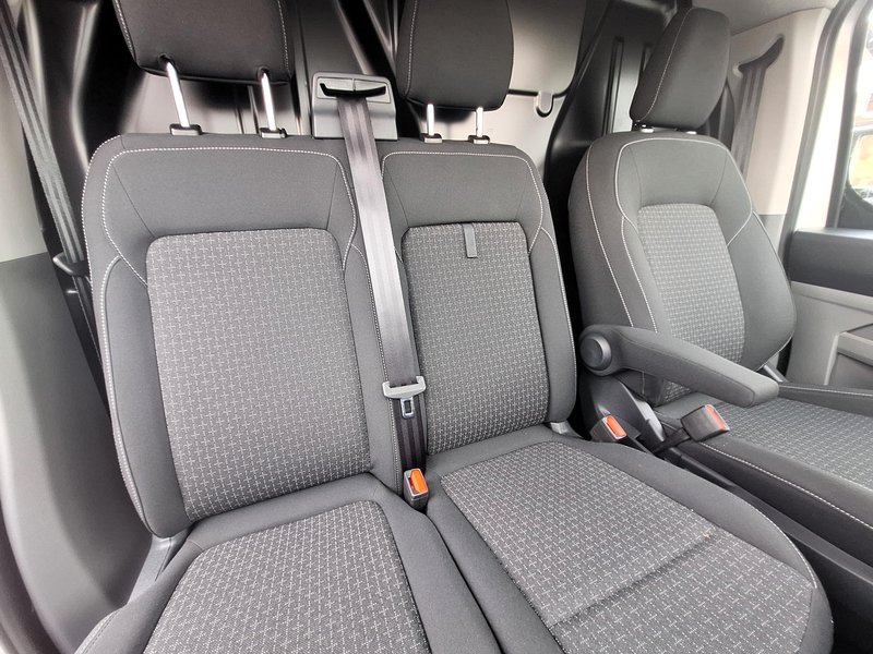 Test: Ford E-Transit Custom in Transit Custom 2.5 Duratec Hybrid PHEV – Na pragu elektrifikacije