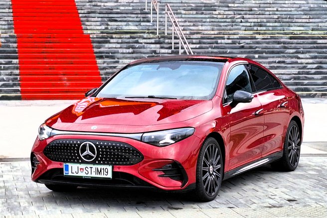 Test: Mercedes-Benz CLA 250+  - Na poti do novega ozvezdja