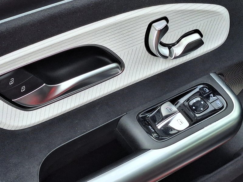 Test: Mercedes-Benz CLA 250+  - Na poti do novega ozvezdja