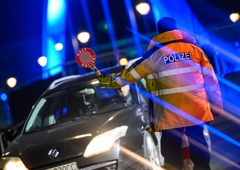 Dogaja se v Evropi: točenje goriva v sosednji državi lahko voznike močno udari po žepu. Tak ukrep si je privoščila gospodarska velesila