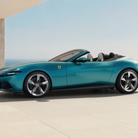 Ferrari Amalfi Spide:- po italijanski obali z vetrom v laseh