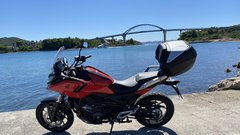 
                                                         Motopis Marka Radmiloviča.     Na jug!