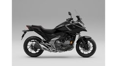 
                                                         Motopis Marka Radmiloviča.     Na jug!