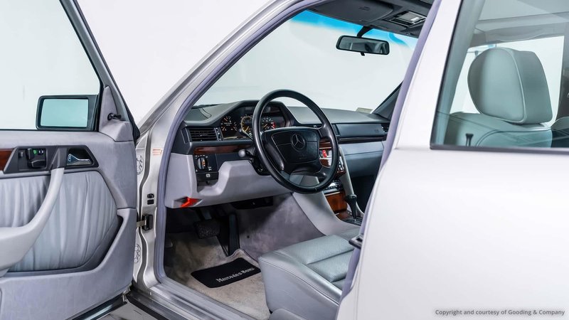 Mercedes-Benz 500E Jerry Seinfeld