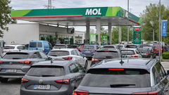 Dizelsko gorivo bo znatno dražje, bencin nekoliko manj, lahko pa bilo še huje