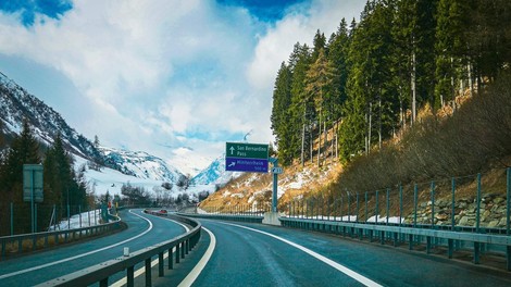 Evropska država uvaja kontroverzno spremembo, za katero mnogi menijo, da bi jo morala tudi Slovenija. A pri nas imamo eno ogromno težavo