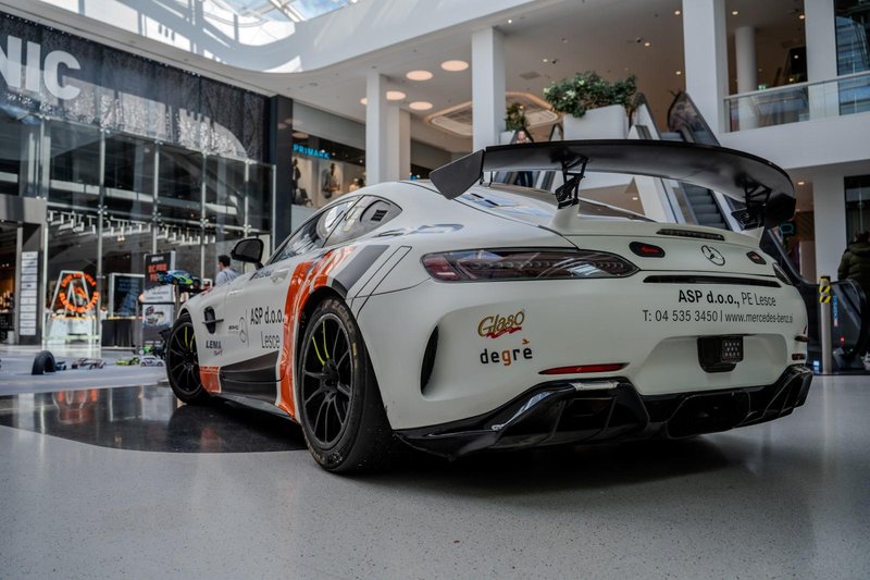 dirkalnik gt 4 avto mercedes citipark btc