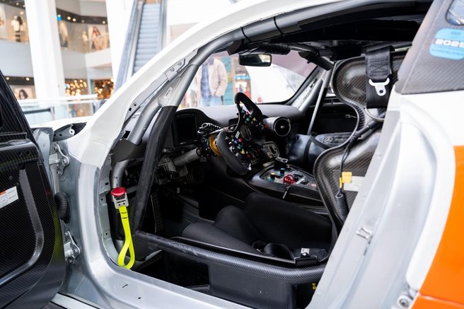 dirkalnik gt 4 avto mercedes citipark btc