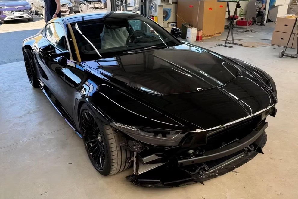 Brabus Bodo 77 - razkritje