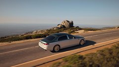 
                                                         Mercedes-Benz razred S Maybach