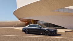 
                                                         Mercedes-Benz razred S Maybach