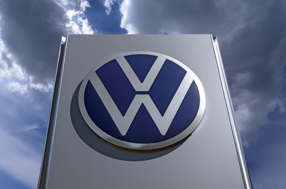 Volkswagen vstopa v vojno industrijo: bo zares izdeloval orožje za to ožigosano državo?! (foto: Profimedia)