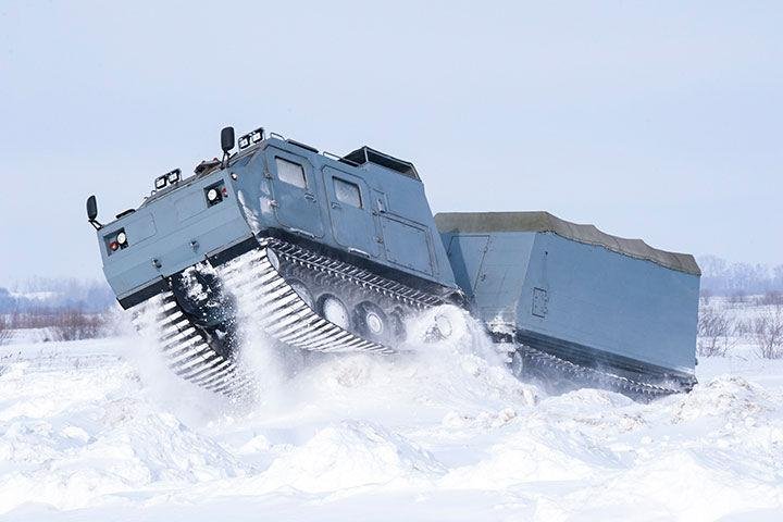 Tam kjer ni cest, običajne zmogljivosti ne štejejo kaj dosti