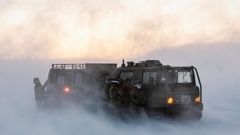 Tam kjer ni cest, običajne zmogljivosti ne štejejo kaj dosti