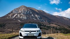 
                                                         Citroen e-C5 Aircross