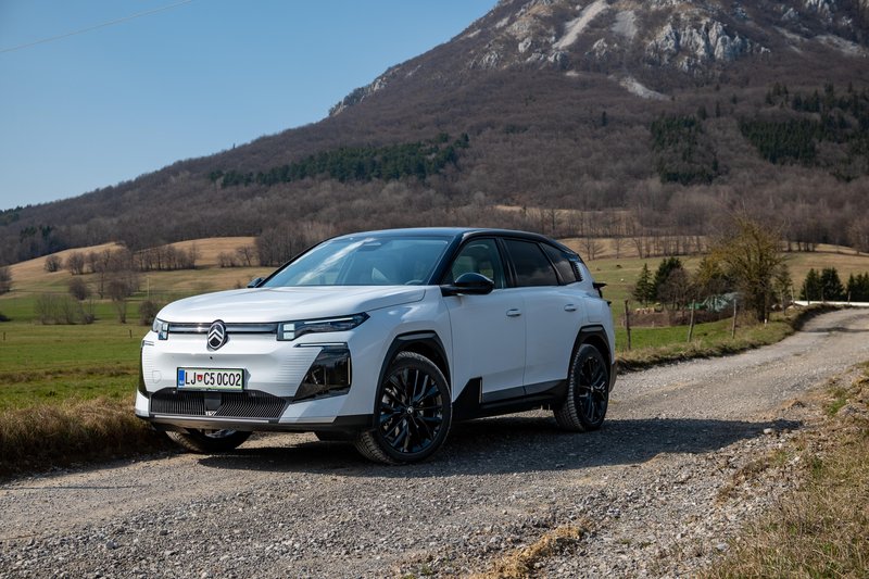 Citroen e-C5 Aircross