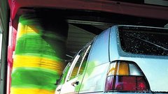 Po koncu zime si avtomobili zaslužijo vsaj temeljito pranje