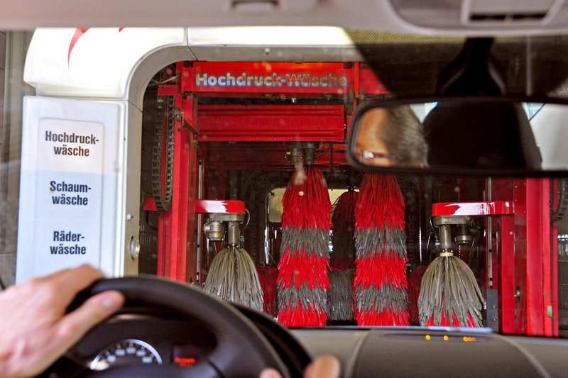 Po koncu zime si avtomobili zaslužijo vsaj temeljito pranje