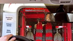 Po koncu zime si avtomobili zaslužijo vsaj temeljito pranje