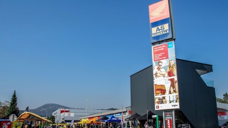 AS-ova otvoritev sezone - novi prostori, bogati popusti