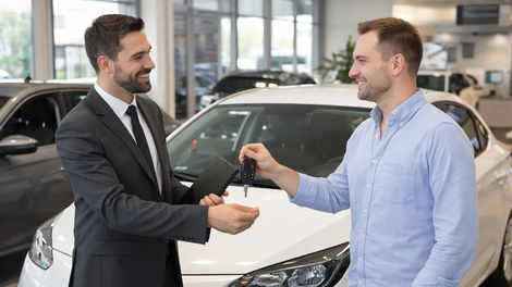 Najbolj priljubljen avtomobil med Slovenci je na prestolu že tri mesece