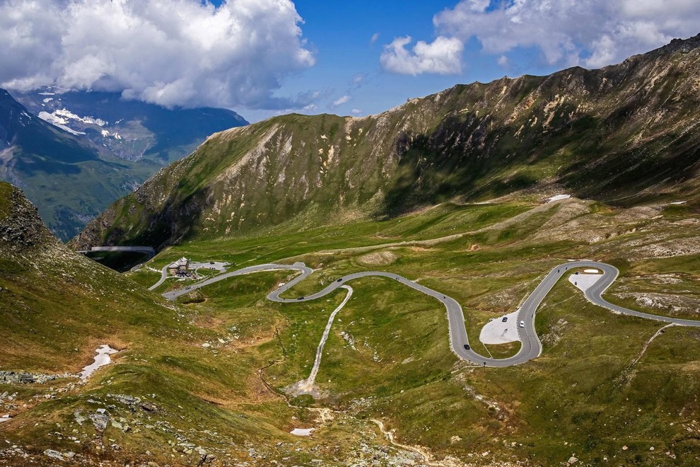 Grossglockner Hochalpenstraße (Avstrija). - Ena najbolj znanih panoramskih cest v Evropi, ki vodi skozi osrčje narodnega parka Visoke Ture. Serpentine, …