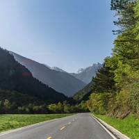 To je 5 evropskih cest, ki ji morate letos nujno vključiti na vaš seznam "roadtripov"