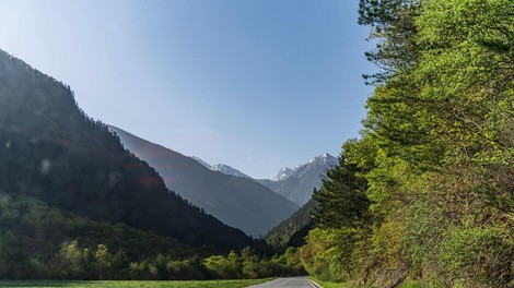 To je 5 evropskih cest, ki ji morate letos nujno vključiti na vaš seznam "roadtripov"