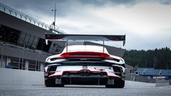 
                                                         Mark Kastelic ADAC GT masters Porsche GT3