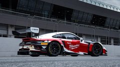 
                                                         Mark Kastelic ADAC GT masters Porsche GT3