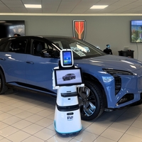 Kitajska avtomobilska znamka Hongqi se priklaplja na slovensko omrežje