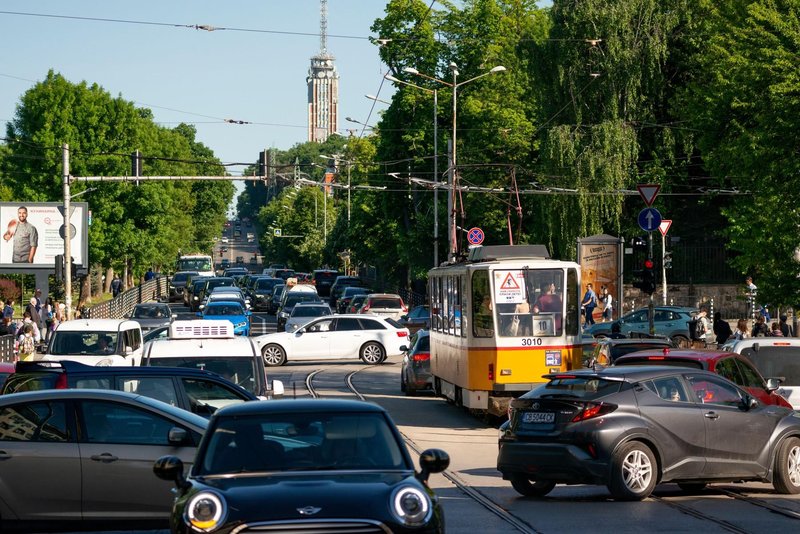 Po tej državi bi se zaradi visokih cen goriva lahko zgledovala vsa Evropska unija