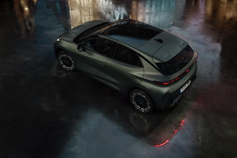 Predstavitev Cupra Raval