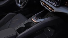 
                                                         Predstavitev Cupra Raval