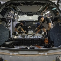 Agresivno kitajsko kadrovanje v Evropi - to so znamke, ki so jim speljali strokovnjake