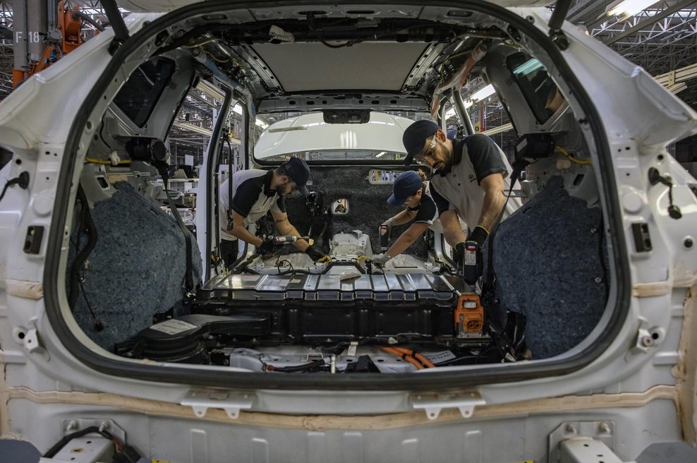 Agresivno kitajsko kadrovanje v Evropi - to so znamke, ki so jim speljali strokovnjake (foto: Profimedia)