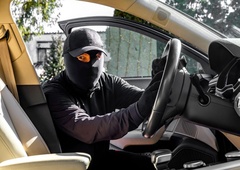 Ljubljančani pozor! To je avto, ki je trenutno v prestolnici najbolj na udaru - v zelo kratkem času so jih ukradli kar osem