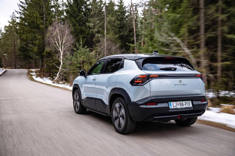 Suzuki e Vitara