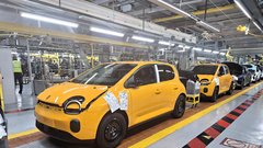 
                                                         Novo v Sloveniji: Renault Twingo E-Tech – prišel je z visokim ciljem