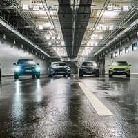 Megla in dež: kako (ne) delujejo asistenčni sistemi v nekaterih avtomobilih?