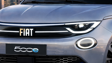 Najprej nekaj lišpanja nato pa temeljit kozmetično tehnični poseg za Fiatovega malčka