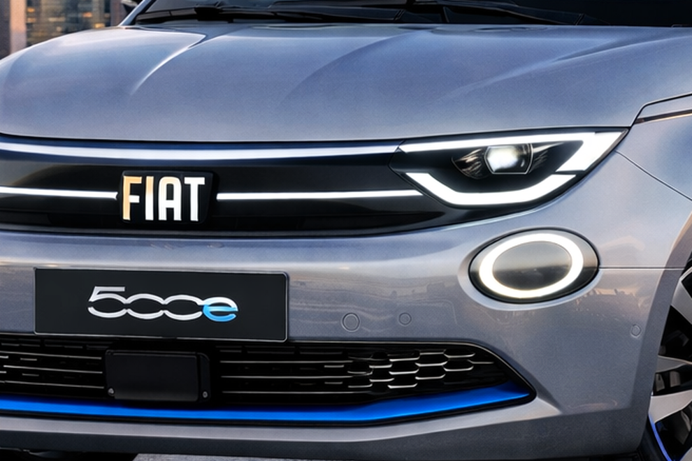 Najprej nekaj lišpanja nato pa temeljit kozmetično tehnični poseg za Fiatovega malčka