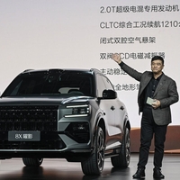 Monstrum s 1400 "konji" v zgolj pol ure dobil 10.000 naročil. Prišel naj bi tudi v Evropo