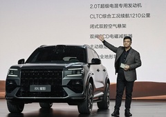 Monstrum s 1400 "konji" v zgolj pol ure dobil 10.000 naročil. Prišel naj bi tudi v Evropo