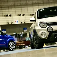 Le na čem so Japonci?" To je ena najbolj norih predelav "slovenskega" Twinga, cena pa ...