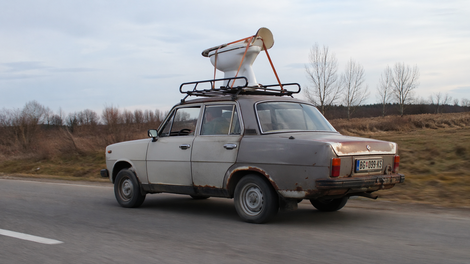 avto wc školjka stranišče toaleta ideja kitajska