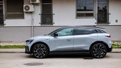 
                                                         Renault Megane E-tech Electric Esprit Alpine